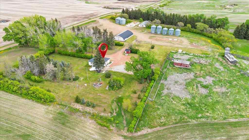 MLS® A2224290 - 204069 Township Road 262   in NONE Rural Wheatland County, Residential