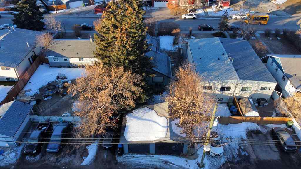 MLS® A2224301 - 6152 Bowwood Drive NW in Bowness Calgary, Residential