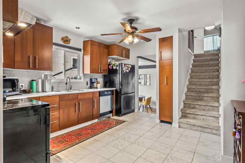 MLS® A2224301 - 6152 Bowwood Drive NW in Bowness Calgary, Residential