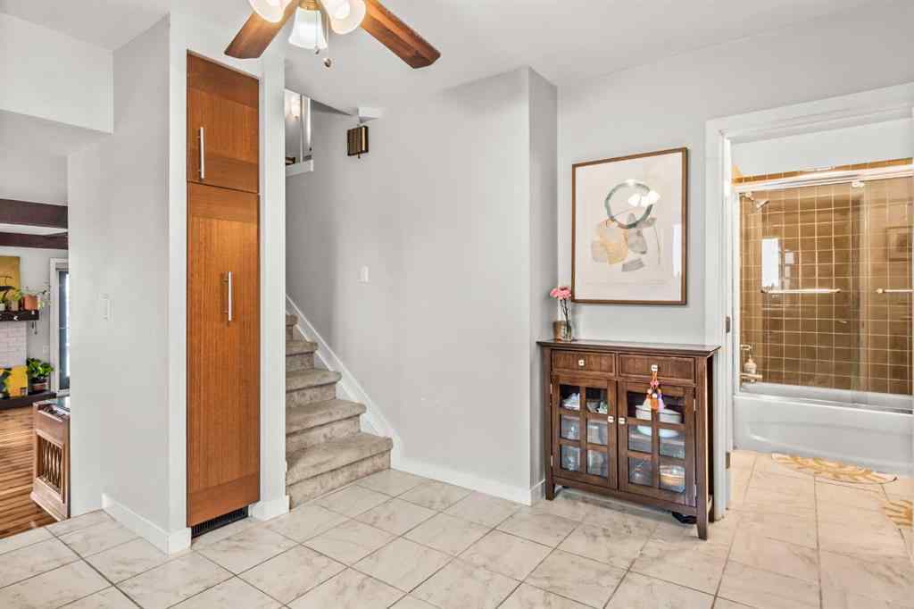MLS® A2224301 - 6152 Bowwood Drive NW in Bowness Calgary, Residential