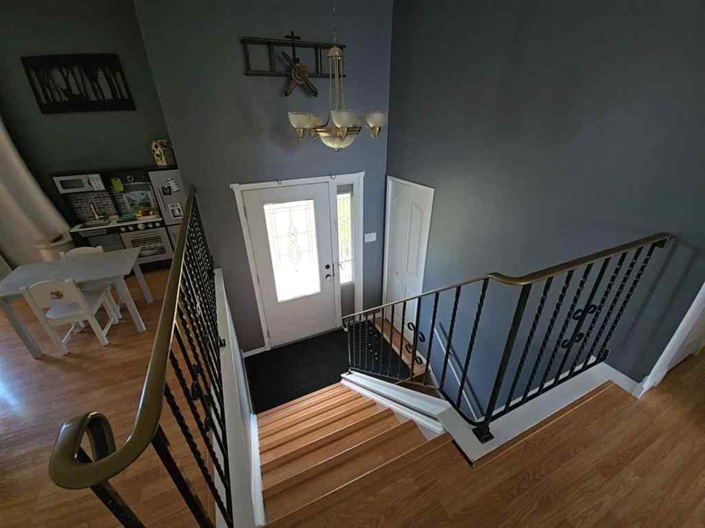 MLS® A2224309 - 401 7 Avenue  in NONE Fox Creek, Residential