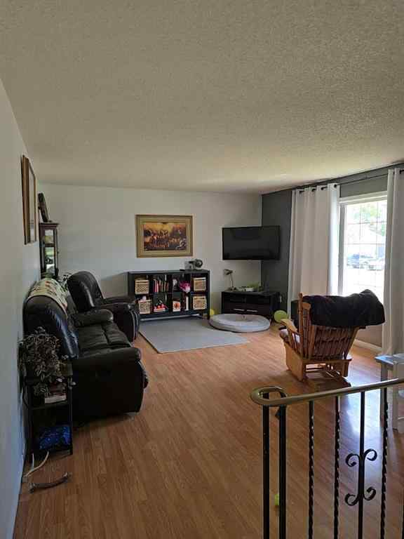 MLS® A2224309 - 401 7 Avenue  in NONE Fox Creek, Residential
