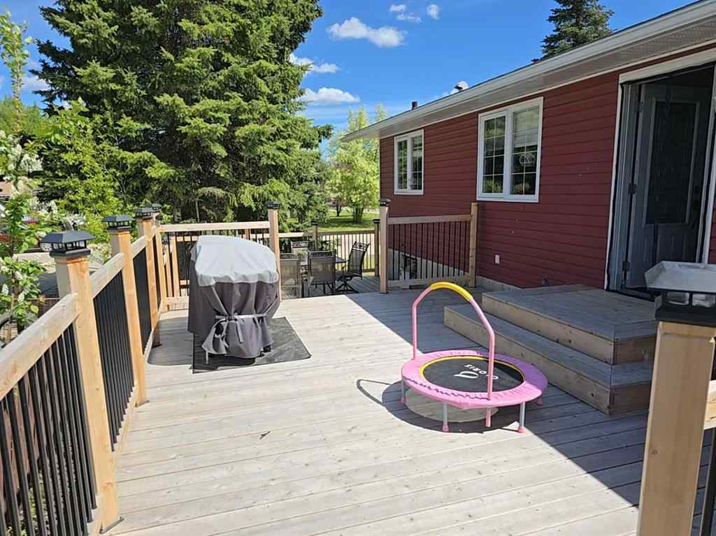 MLS® A2224309 - 401 7 Avenue  in NONE Fox Creek, Residential