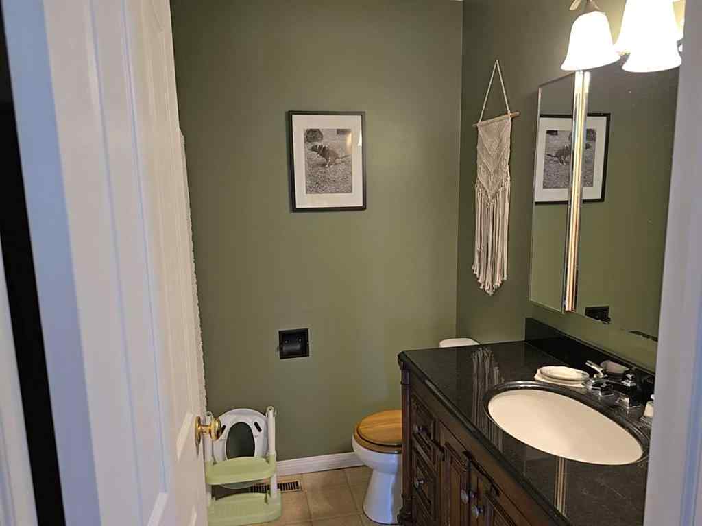 MLS® A2224309 - 401 7 Avenue  in NONE Fox Creek, Residential