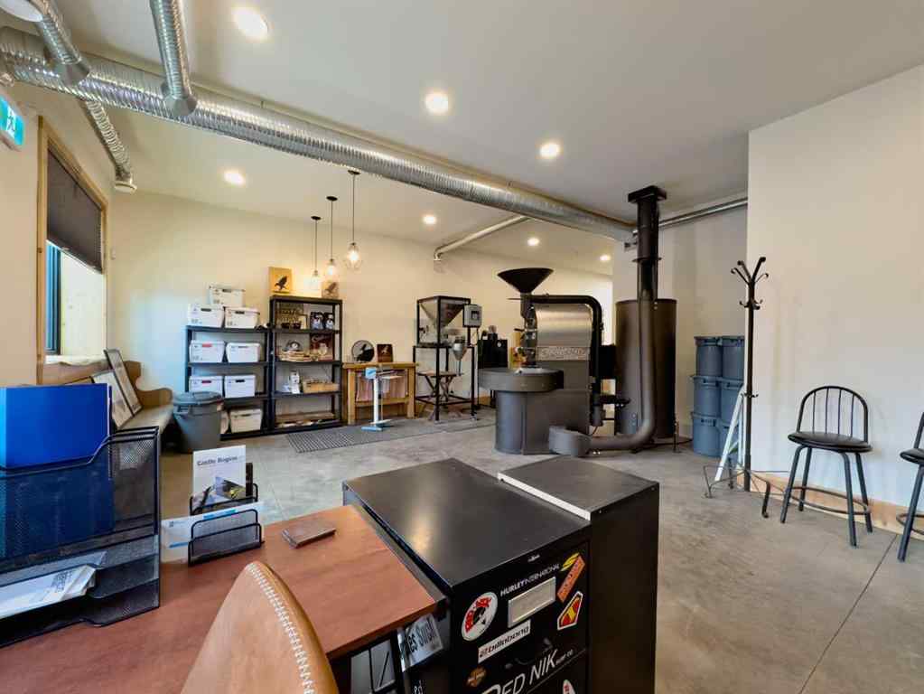 MLS® A2224330 - 7808 17 Avenue  in NONE Coleman, Commercial