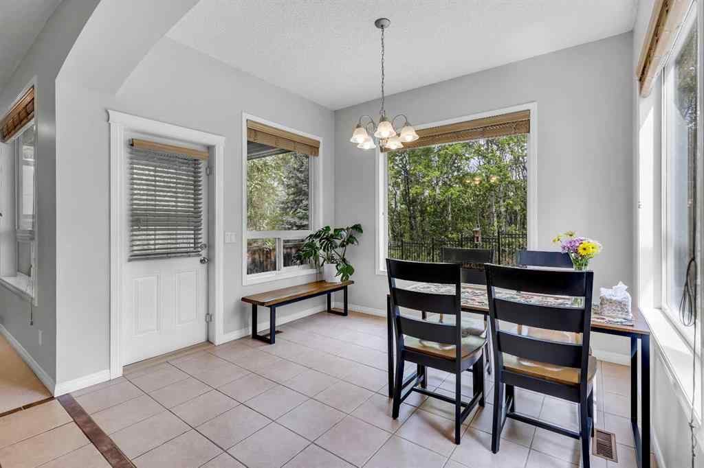 MLS® A2224331 - 40 Crestmont Way SW in Crestmont Calgary, Residential