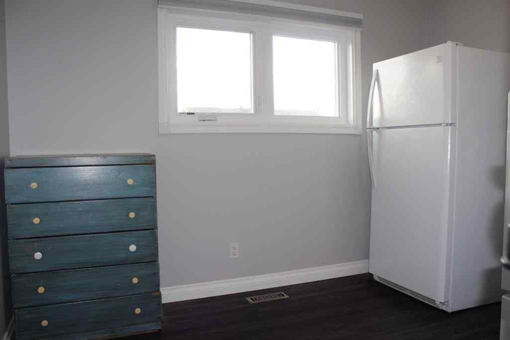 MLS® A2224350 - 405 2nd Street NE in NONE Manning, Residential