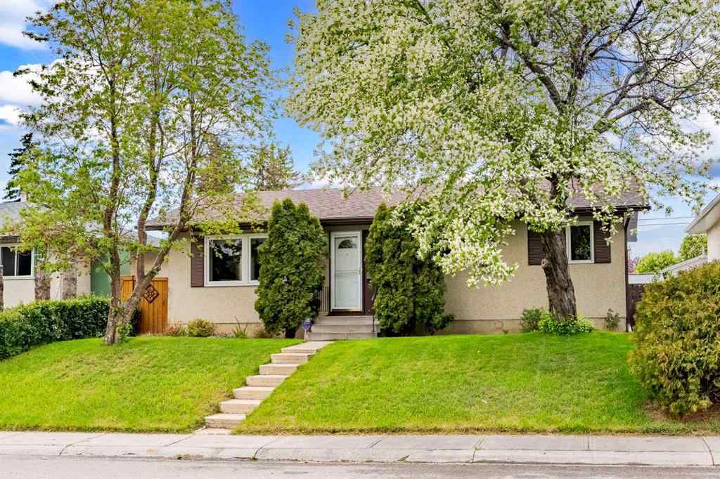 MLS® A2224390 - 60 Marbrooke Circle NE in Marlborough Calgary, Residential