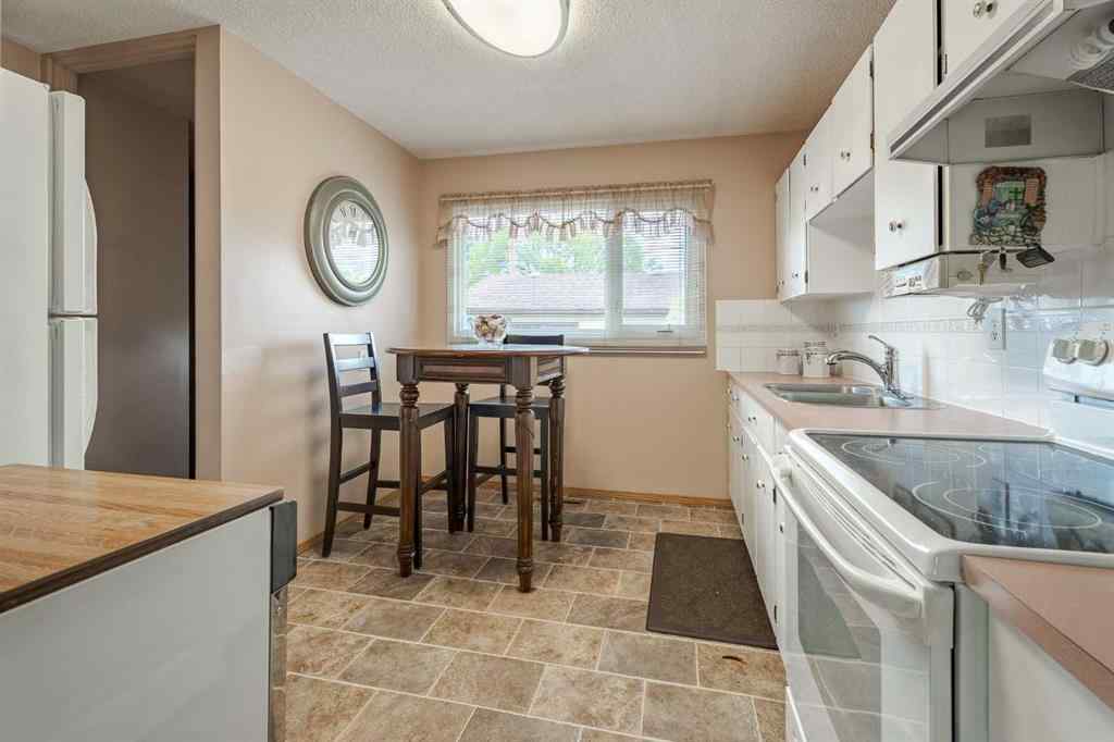 MLS® A2224390 - 60 Marbrooke Circle NE in Marlborough Calgary, Residential