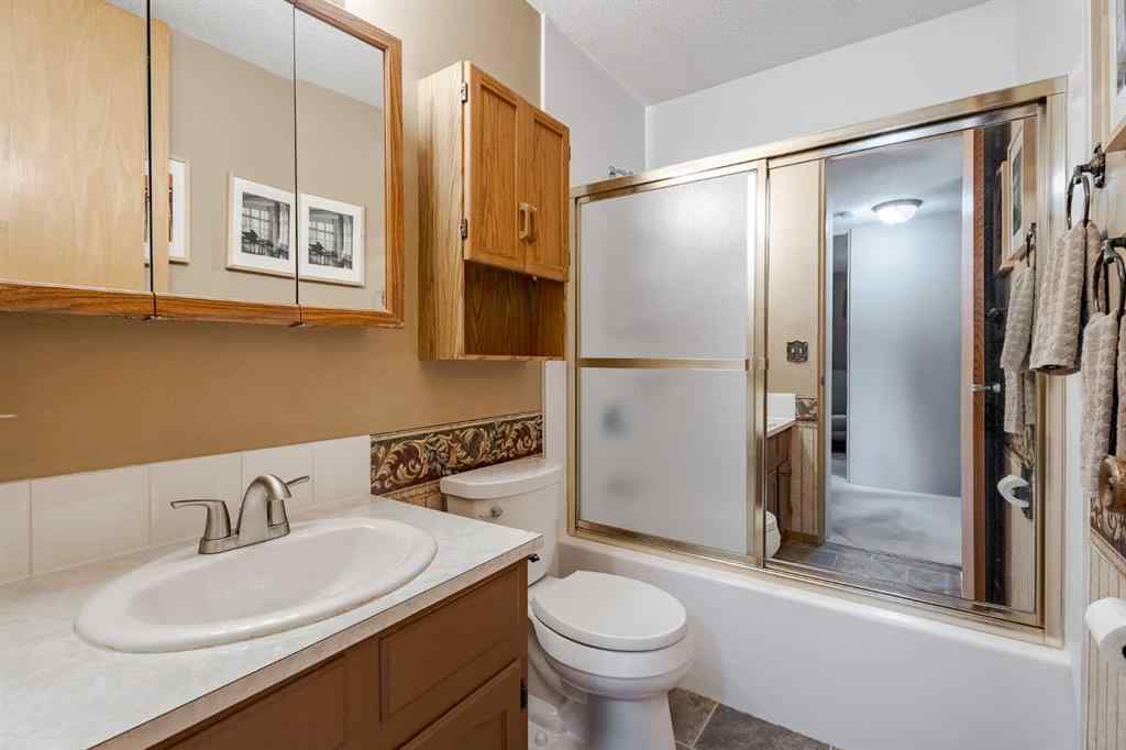 MLS® A2224390 - 60 Marbrooke Circle NE in Marlborough Calgary, Residential