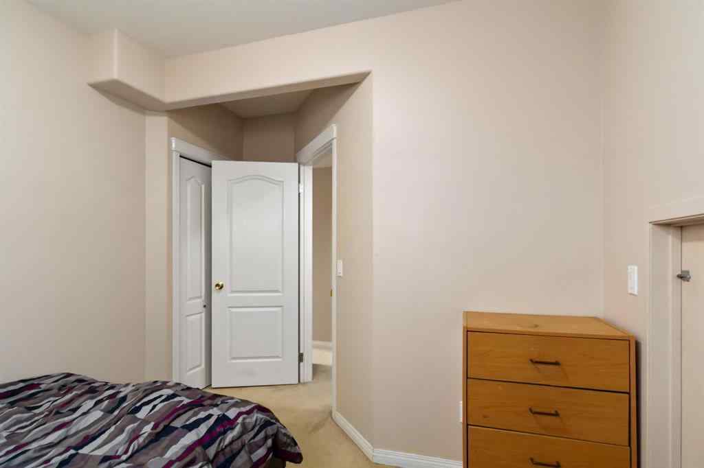 MLS® A2224394 - 228 Paris Crescent  in Timberlea Fort McMurray, Residential