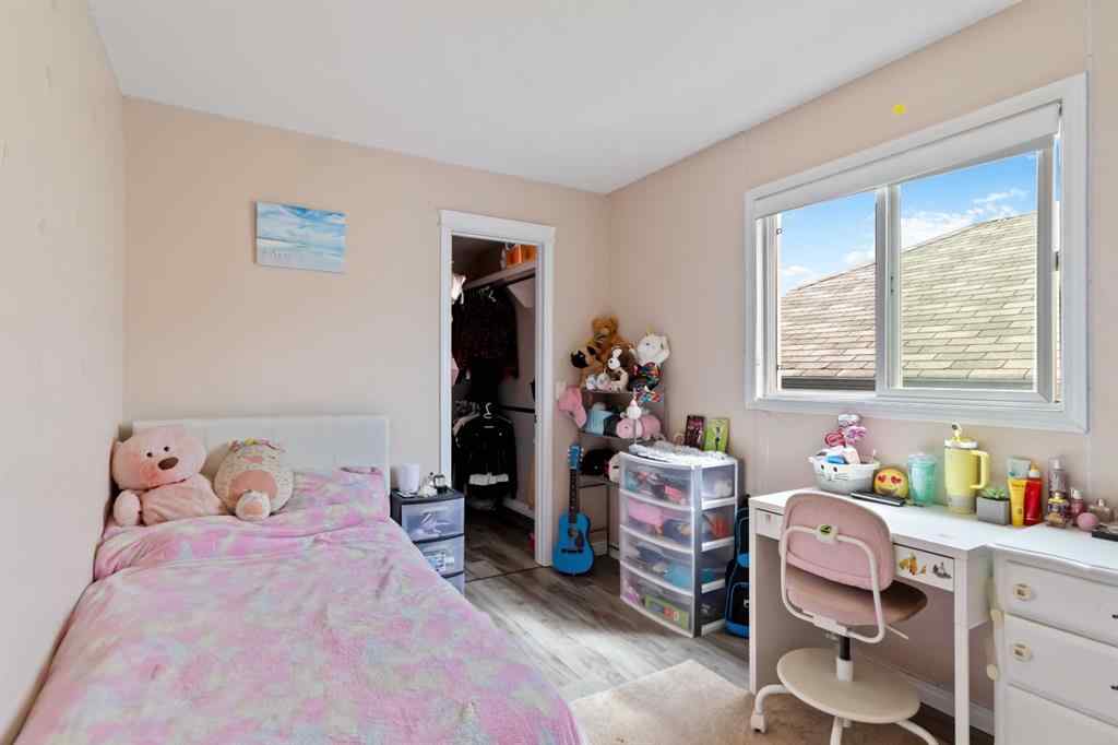 MLS® A2224394 - 228 Paris Crescent  in Timberlea Fort McMurray, Residential