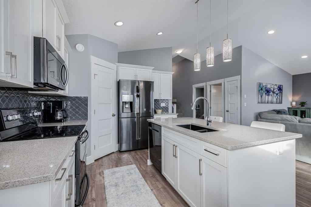 MLS® A2224422 - 27 Henderson Crescent NW in Hawkridge Estates Penhold, Residential