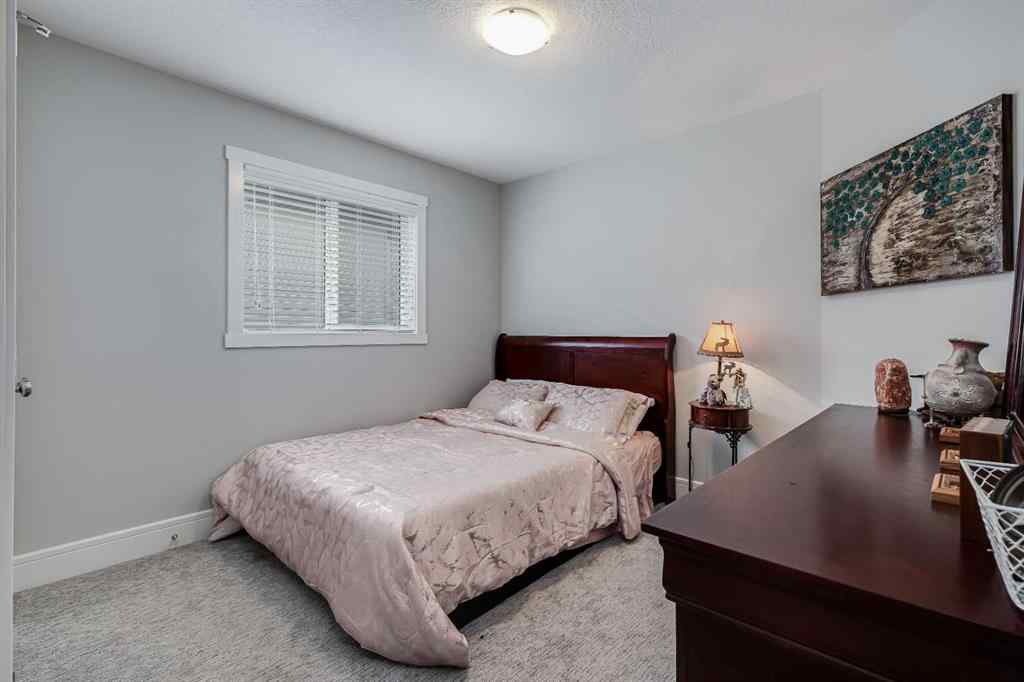 MLS® A2224422 - 27 Henderson Crescent NW in Hawkridge Estates Penhold, Residential