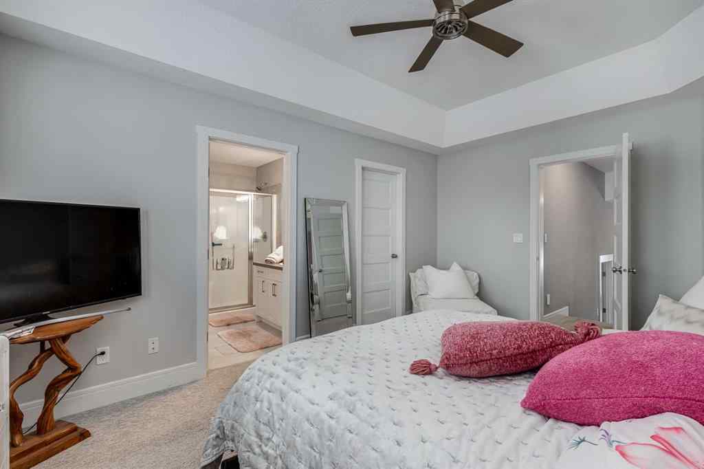MLS® A2224422 - 27 Henderson Crescent NW in Hawkridge Estates Penhold, Residential