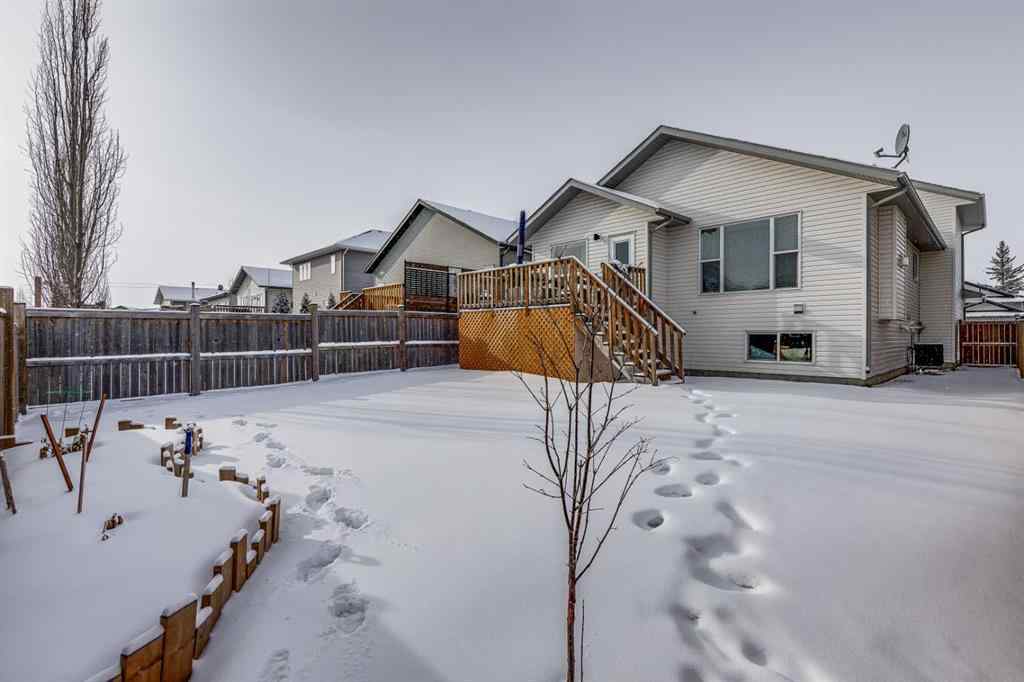 MLS® A2224422 - 27 Henderson Crescent NW in Hawkridge Estates Penhold, Residential