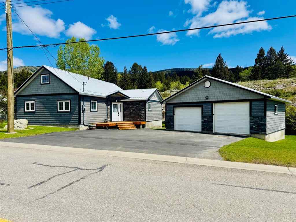MLS® A2224451 - 21329 27 Avenue   in NONE Bellevue, Residential