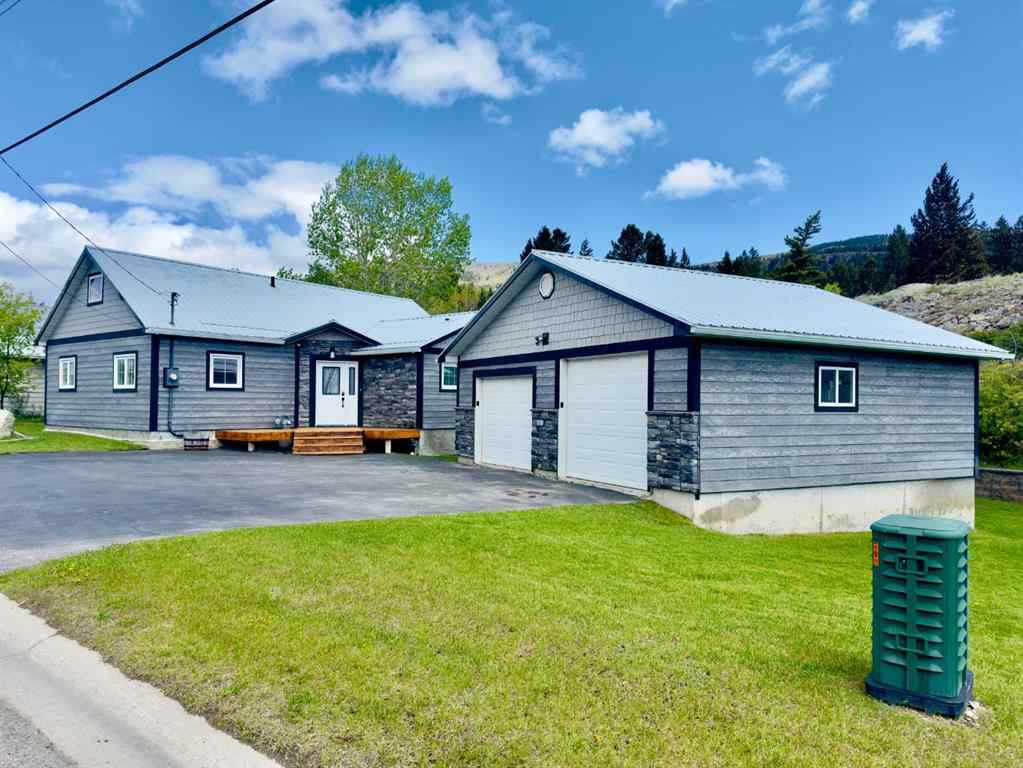 MLS® A2224451 - 21329 27 Avenue   in NONE Bellevue, Residential