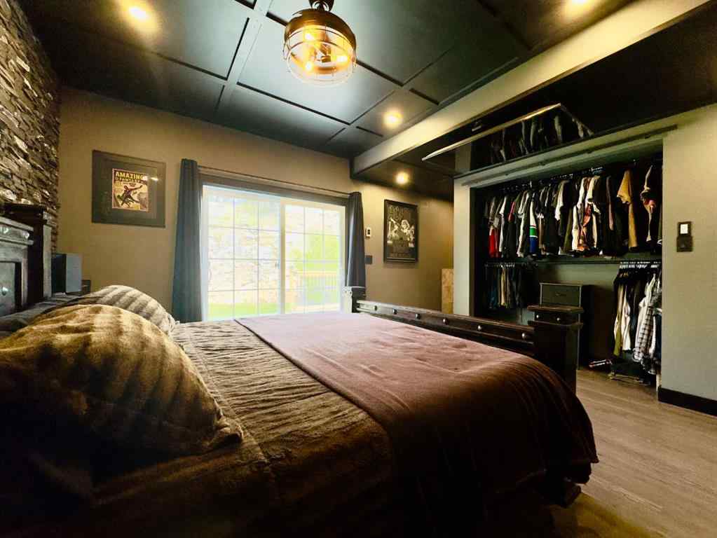 MLS® A2224451 - 21329 27 Avenue   in NONE Bellevue, Residential