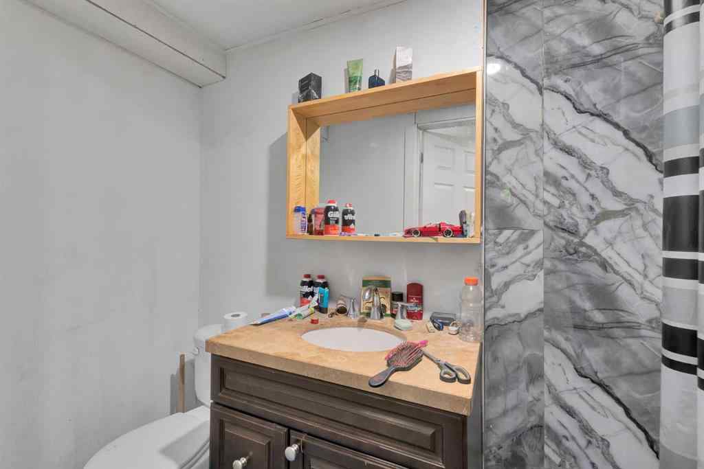 MLS® A2224502 - 302 6 Avenue NE in NONE Three Hills, Residential