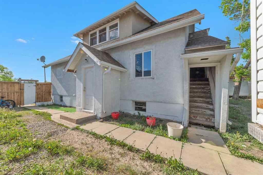 MLS® A2224502 - 302 6 Avenue NE in NONE Three Hills, Residential