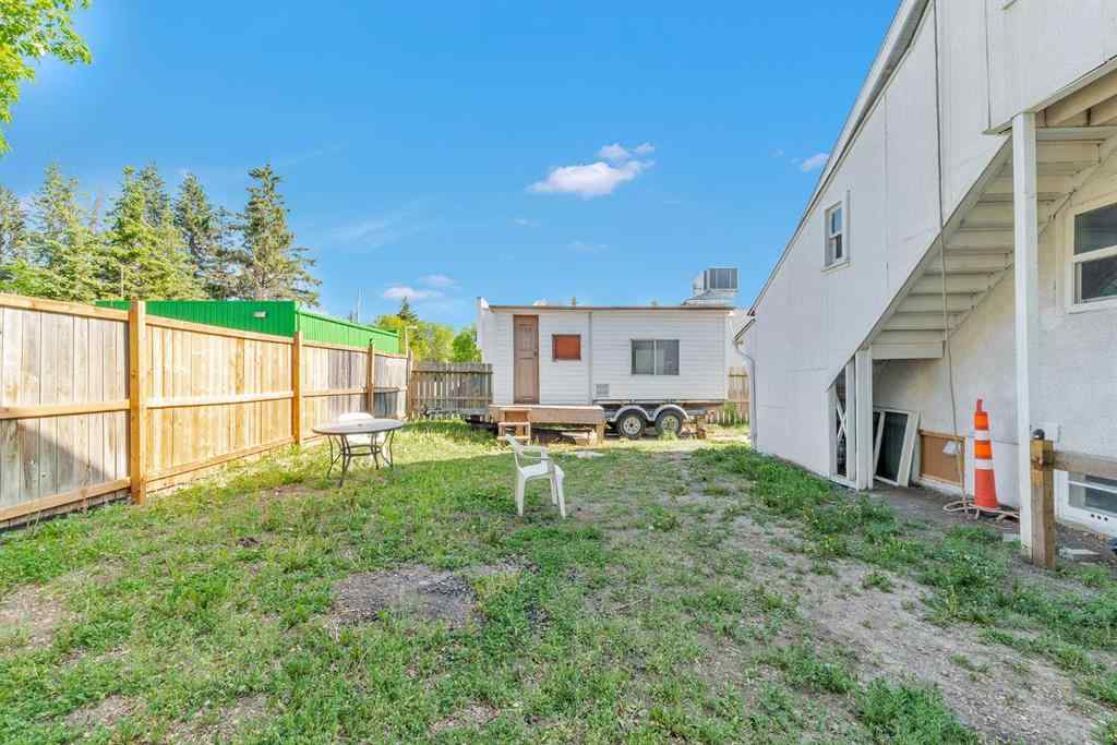 MLS® A2224502 - 302 6 Avenue NE in NONE Three Hills, Residential