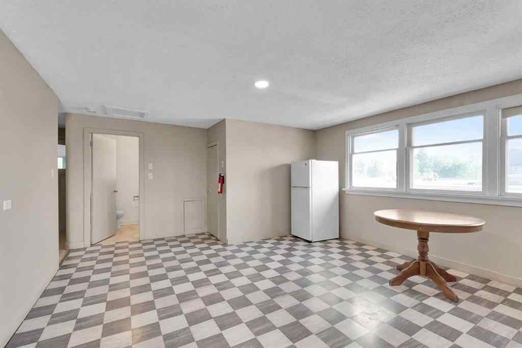 MLS® A2224502 - 302 6 Avenue NE in NONE Three Hills, Residential