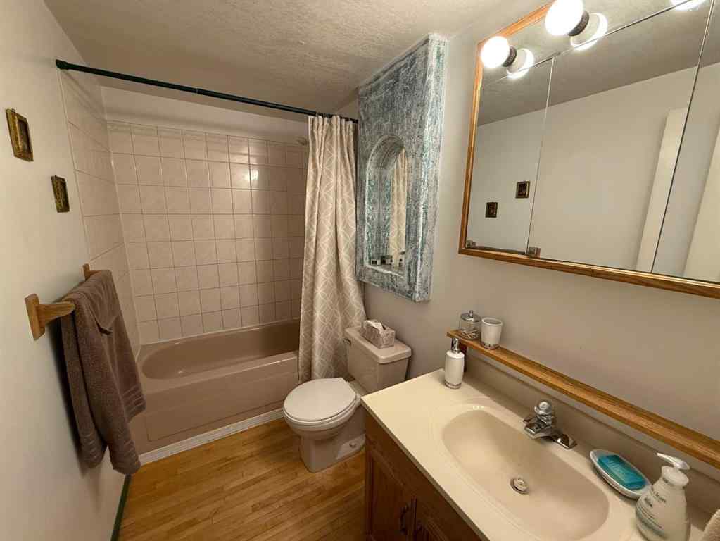 MLS® A2224505 - 4924 51 Street  in Cadomin Cadomin, Residential