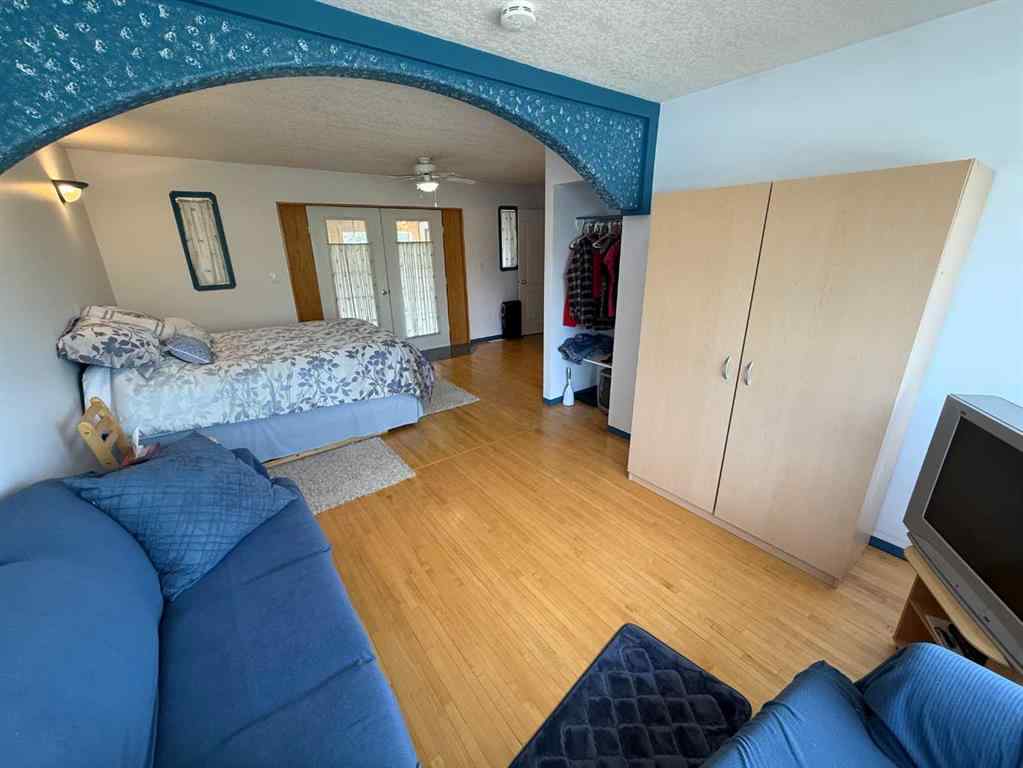 MLS® A2224505 - 4924 51 Street  in Cadomin Cadomin, Residential