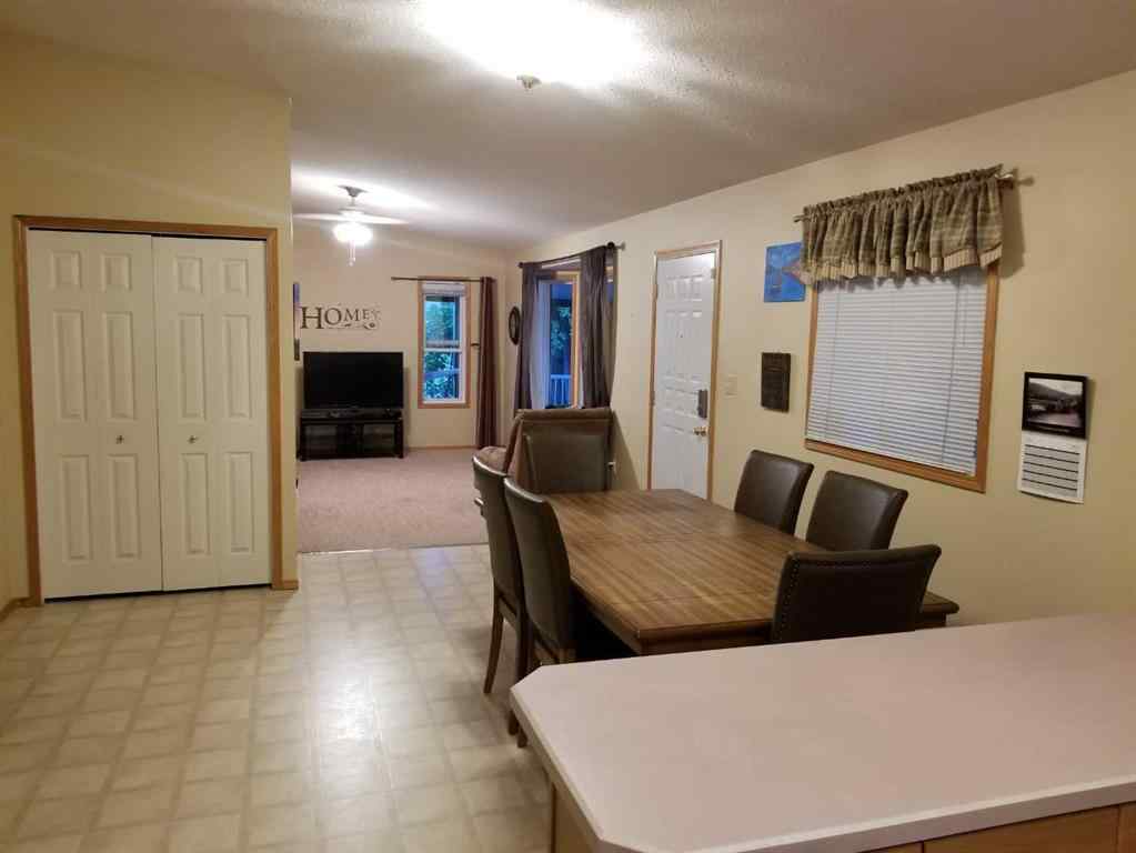 MLS® A2224512 - 8401 94 Street  in North End Peace River, Residential