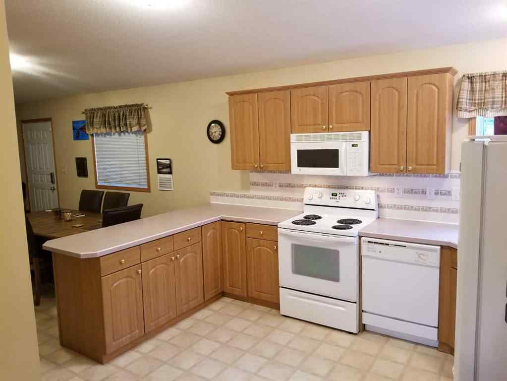 MLS® A2224512 - 8401 94 Street  in North End Peace River, Residential