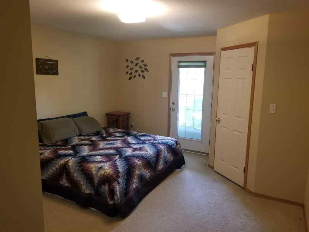 MLS® A2224512 - 8401 94 Street  in North End Peace River, Residential