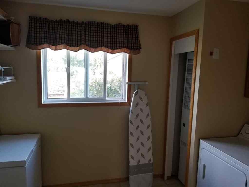 MLS® A2224512 - 8401 94 Street  in North End Peace River, Residential