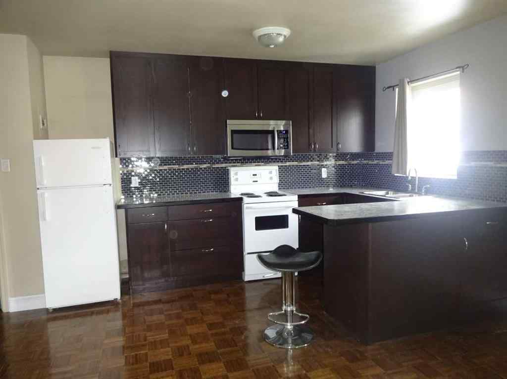 MLS® A2224513 - Unit #204 1027 12 Avenue SW in Beltline Calgary, Residential