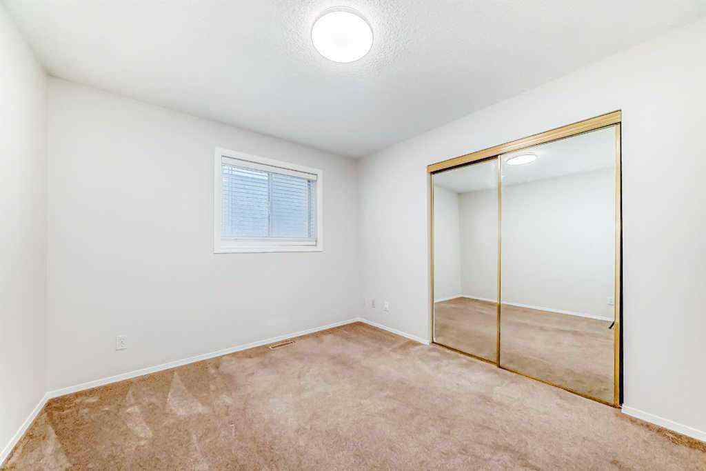 MLS® A2224514 - Unit #2 1516 11 Avenue SW in Sunalta Calgary, Residential