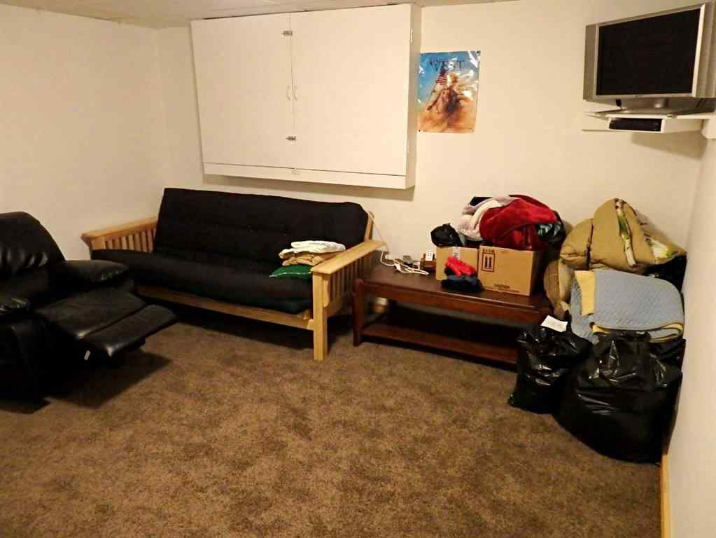 MLS® A2224625 - 5023 47 Street  in Mannville Mannville, Residential