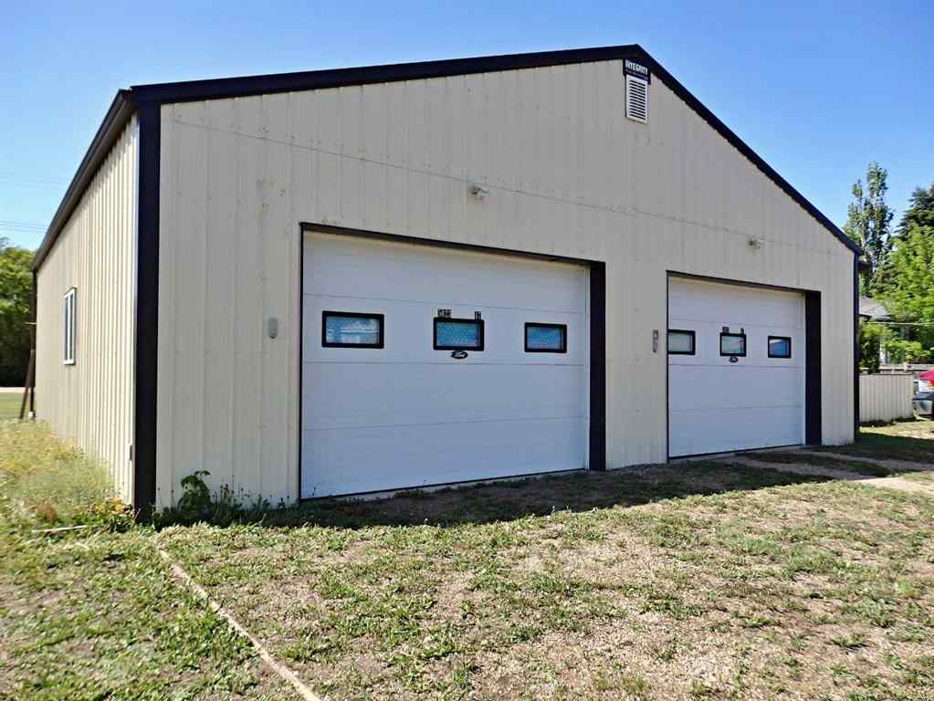 MLS® A2224625 - 5023 47 Street  in Mannville Mannville, Residential