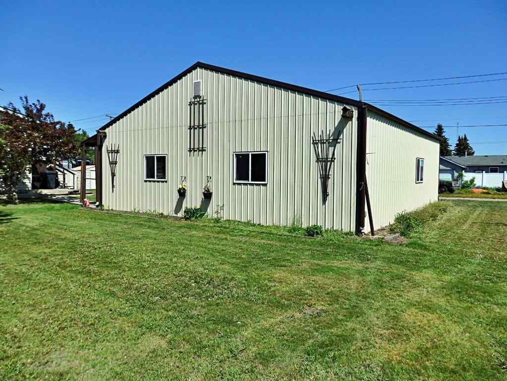 MLS® A2224625 - 5023 47 Street  in Mannville Mannville, Residential