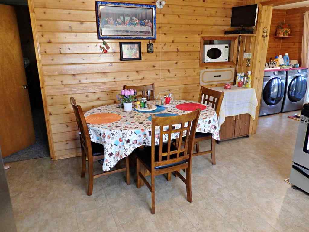 MLS® A2224625 - 5023 47 Street  in Mannville Mannville, Residential