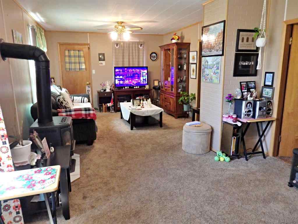 MLS® A2224625 - 5023 47 Street  in Mannville Mannville, Residential