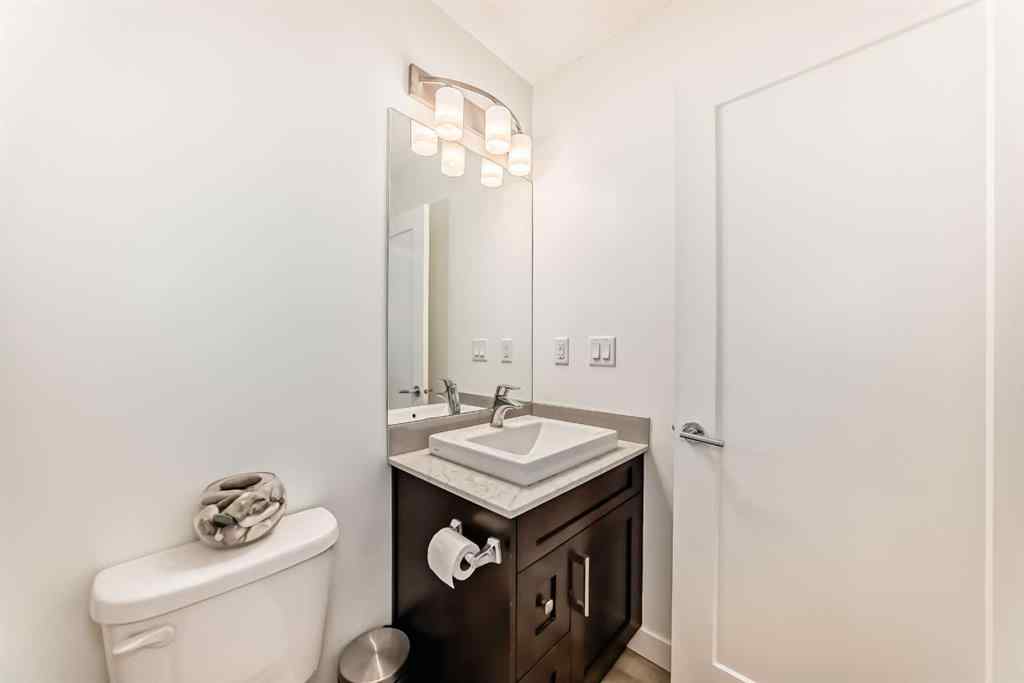 MLS® A2224654 - Unit #109 10 Walgrove Walk SE in Walden Calgary, Residential