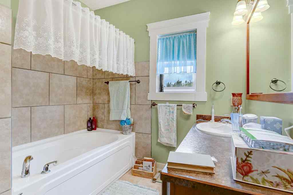 MLS® A2224665 - 71355 Range Road 261   in NONE Ridgevalley, Residential