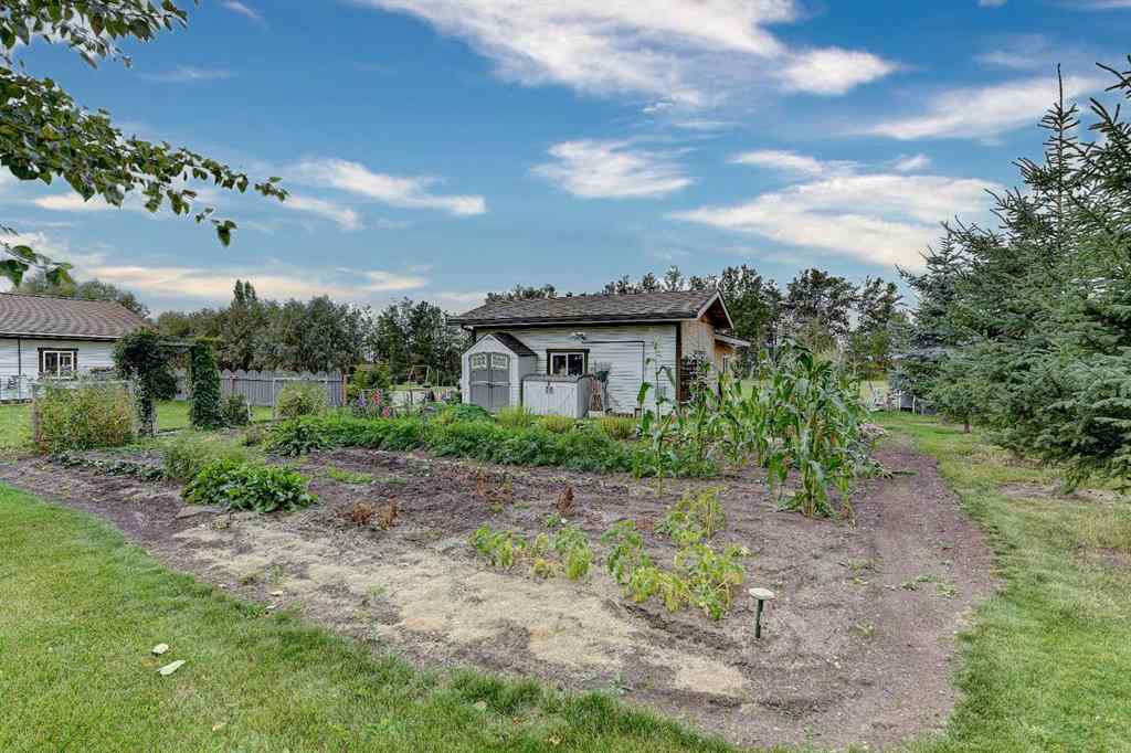 MLS® A2224665 - 71355 Range Road 261   in NONE Ridgevalley, Residential