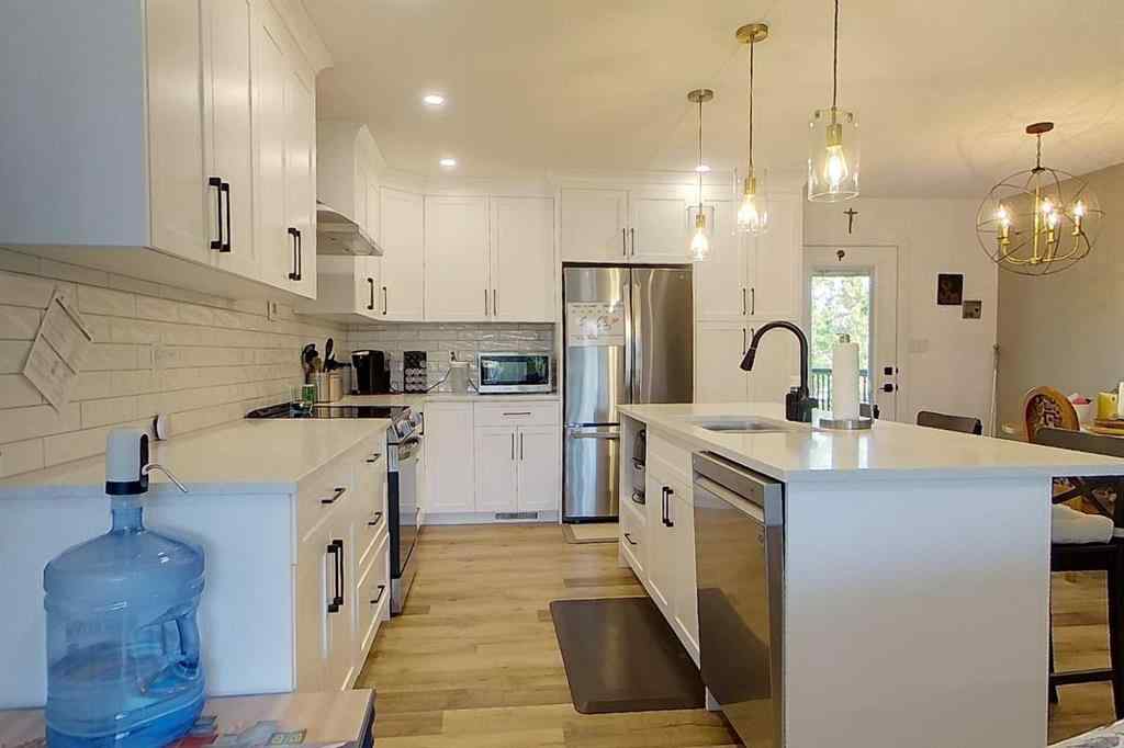 MLS® A2224686 - 908 7 Avenue SE in NONE Slave Lake, Residential