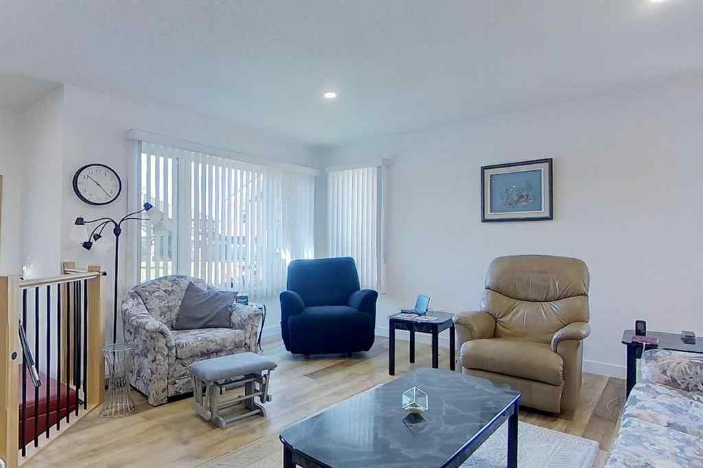 MLS® A2224686 - 908 7 Avenue SE in NONE Slave Lake, Residential