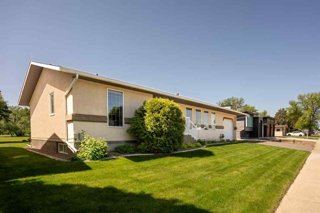 MLS® A2224743 - 4612 50 Avenue  in NONE Taber, Residential