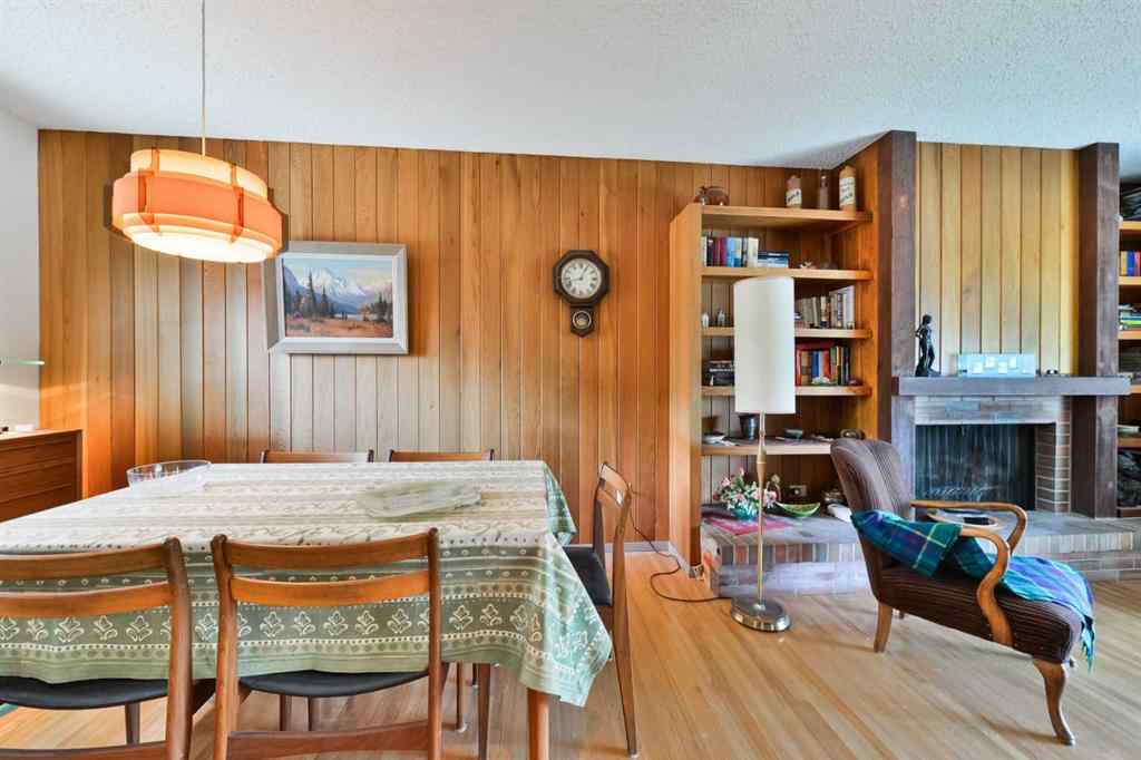 MLS® A2224779 - 5712 Layzell Road SW in North Glenmore Park Calgary, Residential
