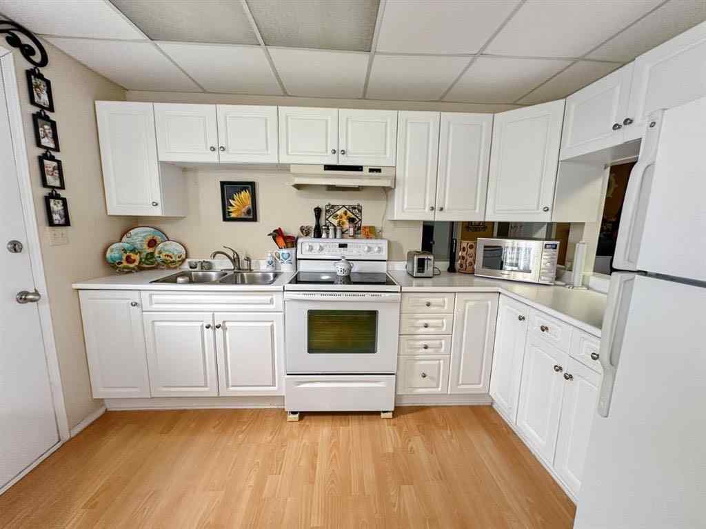 MLS® A2224780 - 5009 50 Avenue  in NONE Valleyview, Commercial