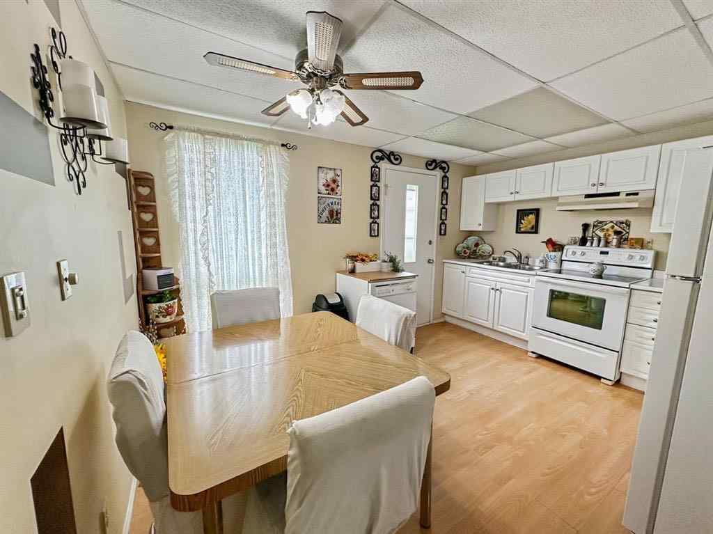 MLS® A2224780 - 5009 50 Avenue  in NONE Valleyview, Commercial