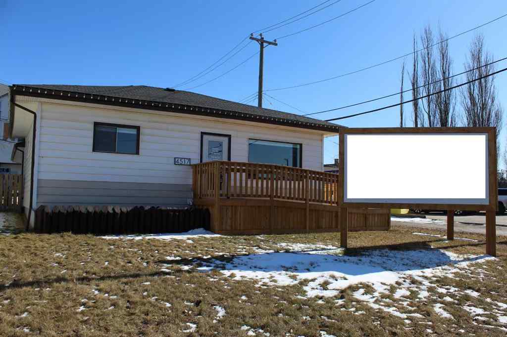 MLS® A2224794 - 4517 55 Ave   in NONE Olds, Commercial